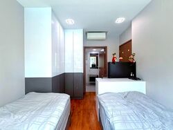 1 Canberra (D27), Condominium #556850601